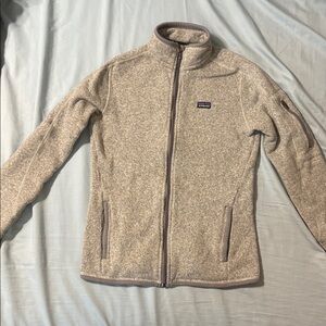 Patagonia Womens Better Sweater fleece jacket size Medium. Lots of wear left!